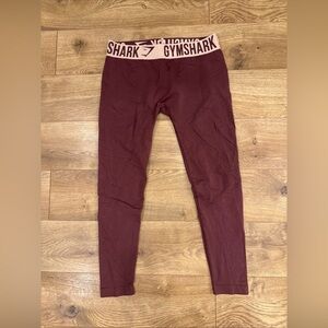 Gymshark Leggings Women’s Sz S Maroon/Pink Seamless Stretch Gymshark Waistband